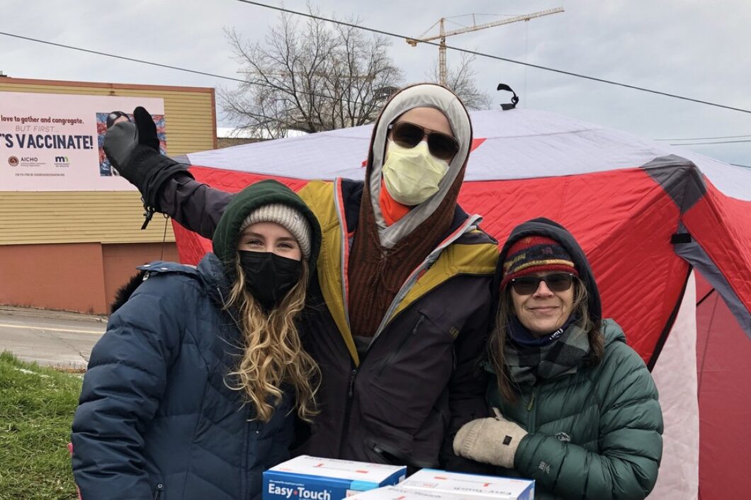 Harm Reduction Sisters sets up a pop-up clinic in Duluth, MN.